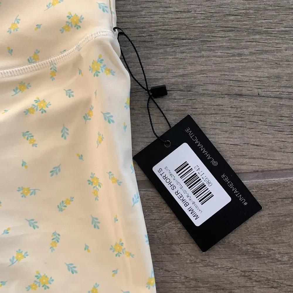 La hana mimi bike short Size XS - Image 4