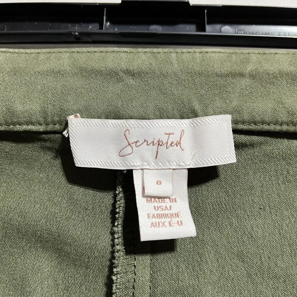 Scripted Pants Women's 0 Olive Green Classic Cinched Ruffle Hem Mid - Image 4