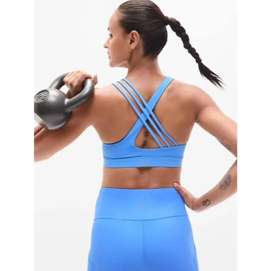 Athleta S Train Free Sport Bra Cornflower Blue Small Cup D-DD - Image 2