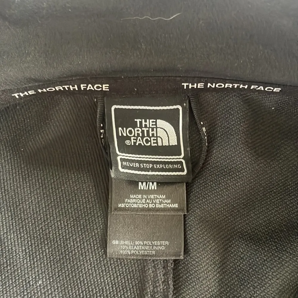 The North Face Apex Size Medium Black 1/4 Zip Pullover Top - Image 5