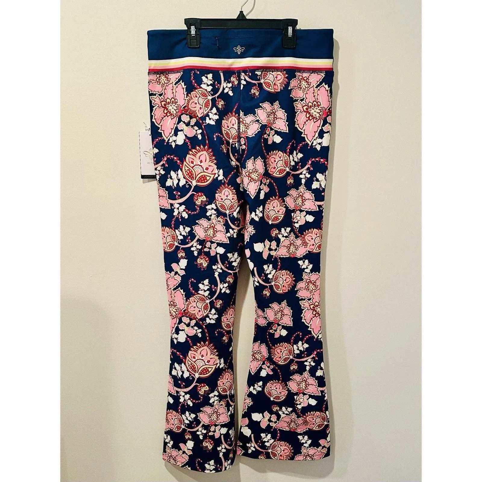 Johnny Was Bee Active Baby Bell Montreux Yoga Pants Size XL NWT $210 RETAIL! - Image 2