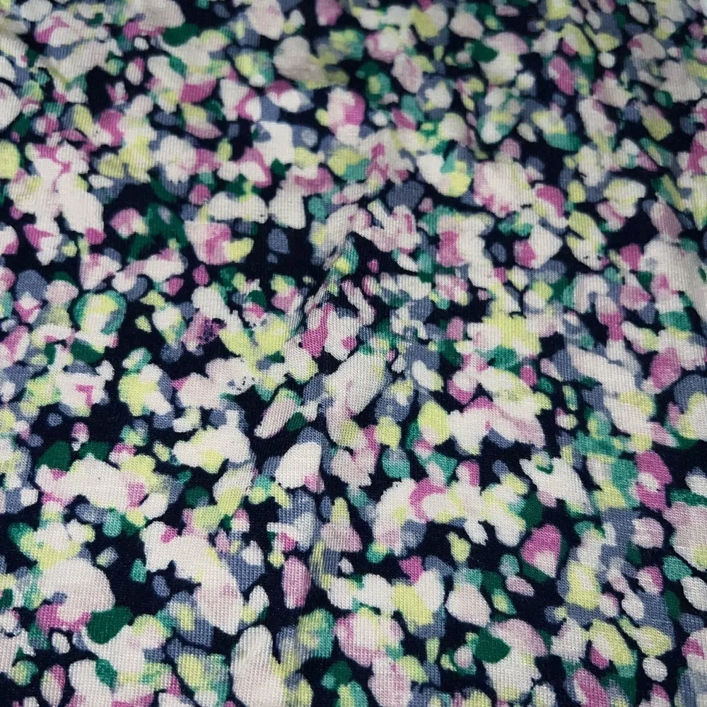 floral v-neck top - Image 2