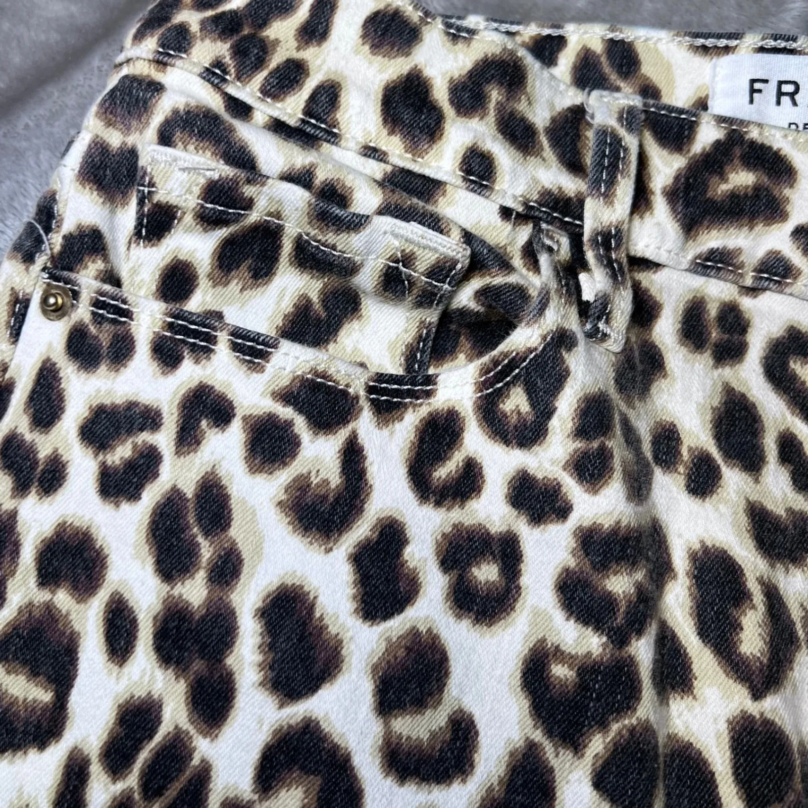Frame Ali High Rise Cigarette Leopard Print Jeans Womens 27 Trendy Fashionable - Image 13