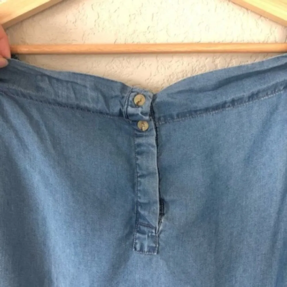 Thread & Supply Blue Chambray Button Back Off Shoulder Short Sleeve Top S - Image 4