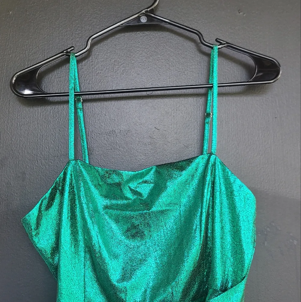 NWT! Lulus Envied Green Shiny Metallic Gathered Mini Dress M - Image 7