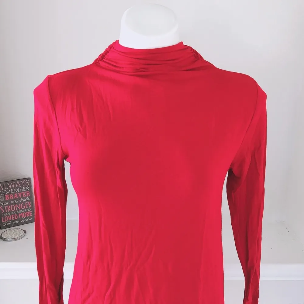 Peck & Peck Turtleneck Jester Red Top Ruche Neck Base Layer Size S NWT - Image 3