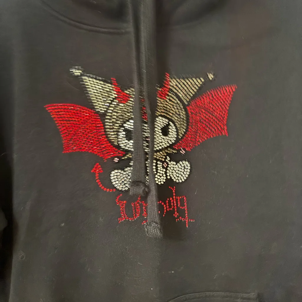 Black Graphic women Sweater Size M - Image 3