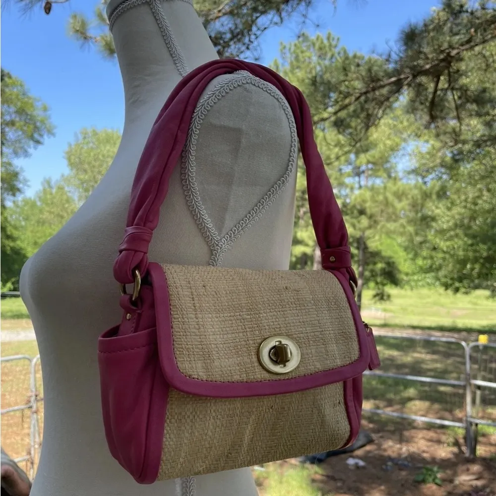 Coach Straw & Leather Shoulder Bag – Style 42475 - Image 9