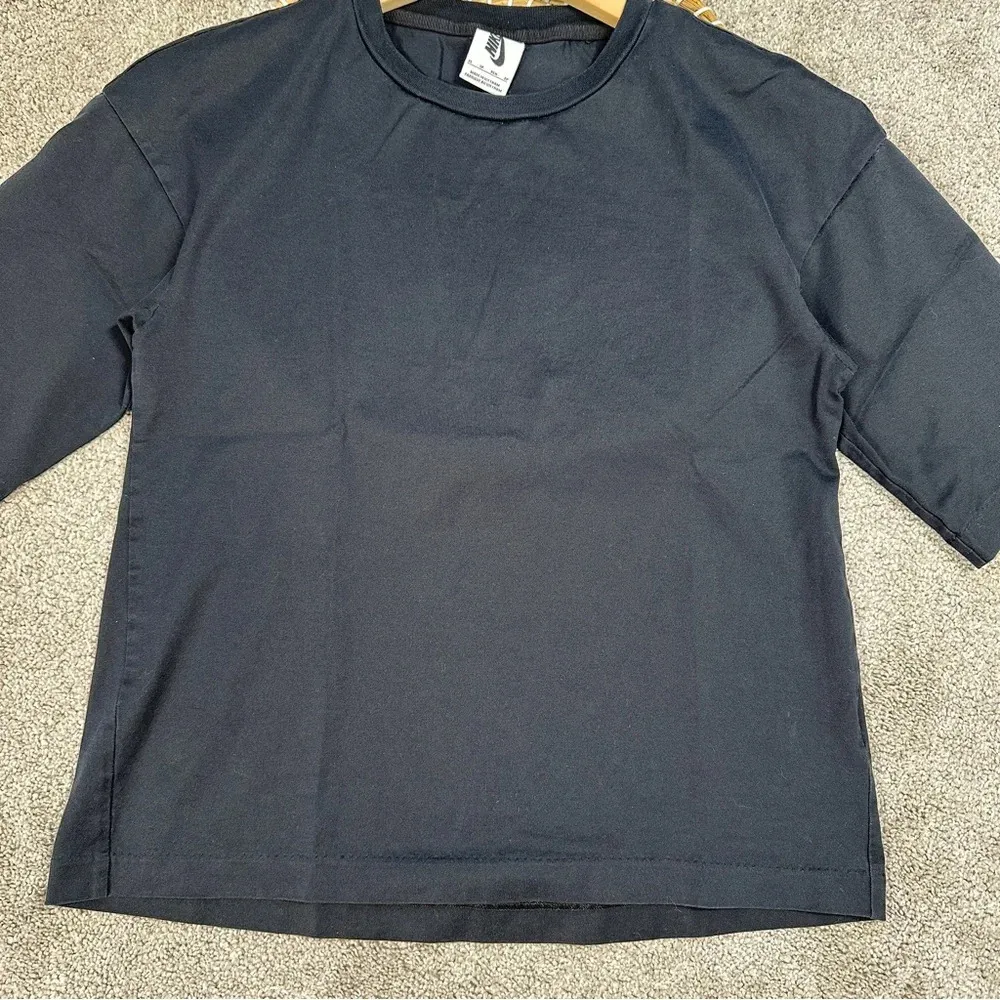 Nike Women’s Short Sleeve Cotton Shirt Top Crewneck in Black XS - Image 4