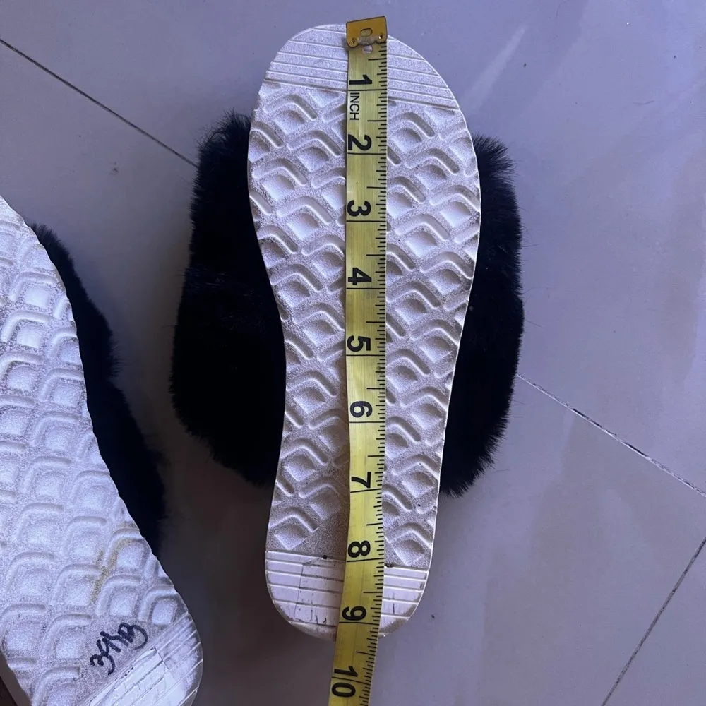 Fur cuddly slippers Sandal Faux Fur Sandal Slides Flip Flop Size 6.5 Unbranded Silver - Image 8