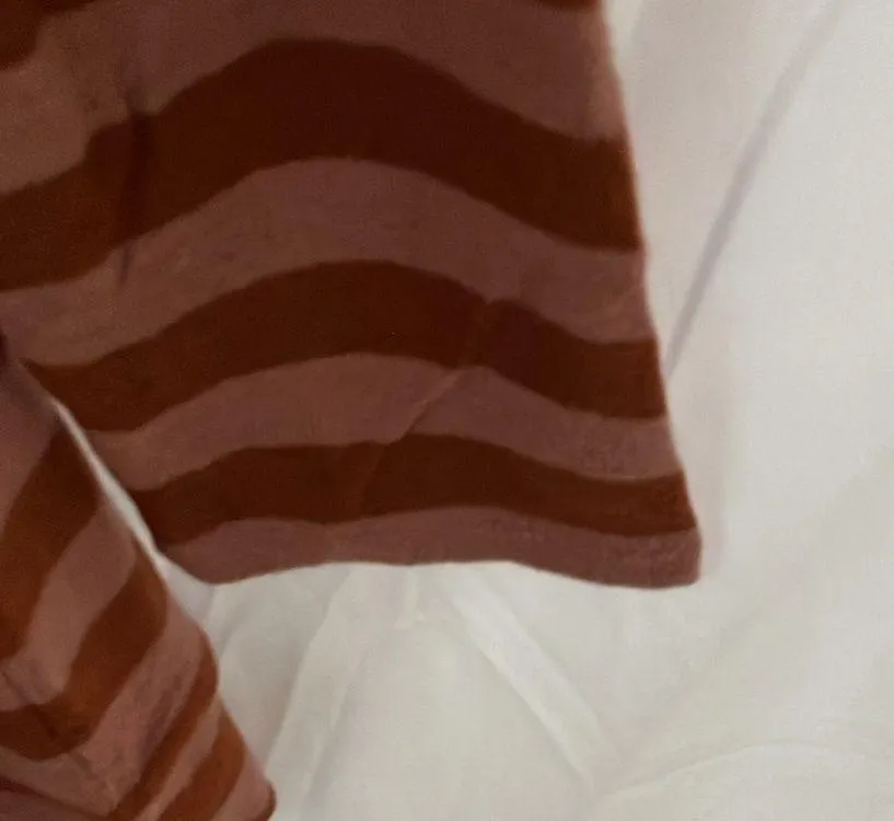 : Rose gold (pinkish) & brown striped sweater- soft- size L - Image 8