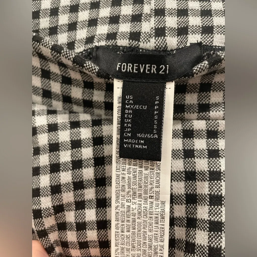 Forever 21 Black & White Gingham Plaid Checkered Fit & Flare Mini Skirt - S - Image 11