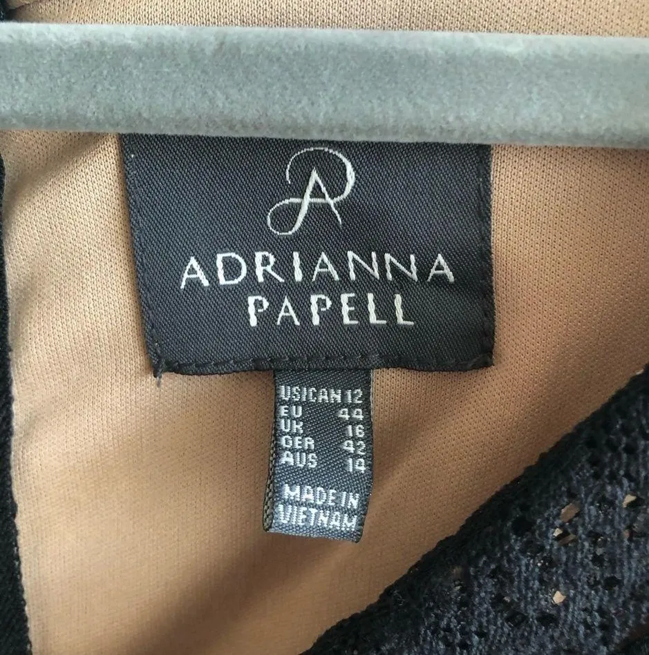 Adrianna Papell Dress Black Tiered Lace Sleeveless Sz 12 EUC Wedding Guest Prom - Image 6