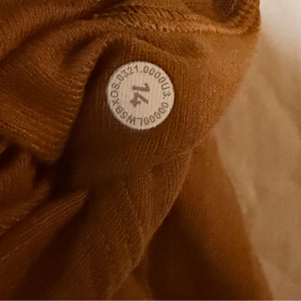 Lululemon joggers - Image 4