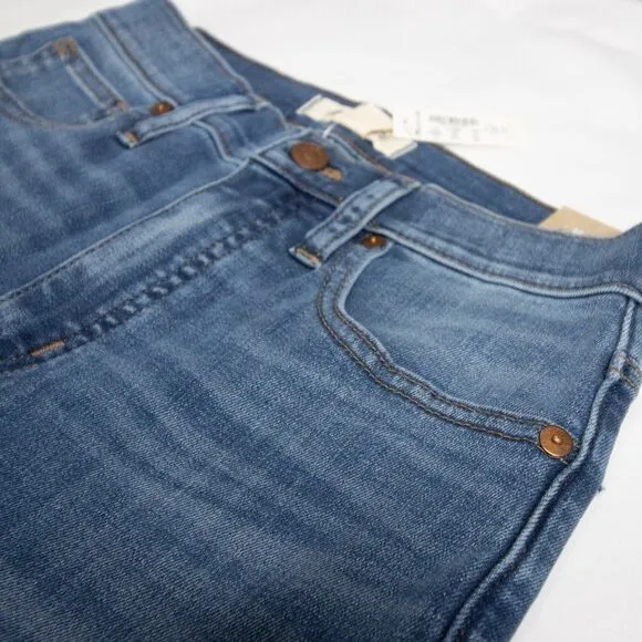 11" High-Rise‎ Skinny Jeans in Layne Wash - Image 8