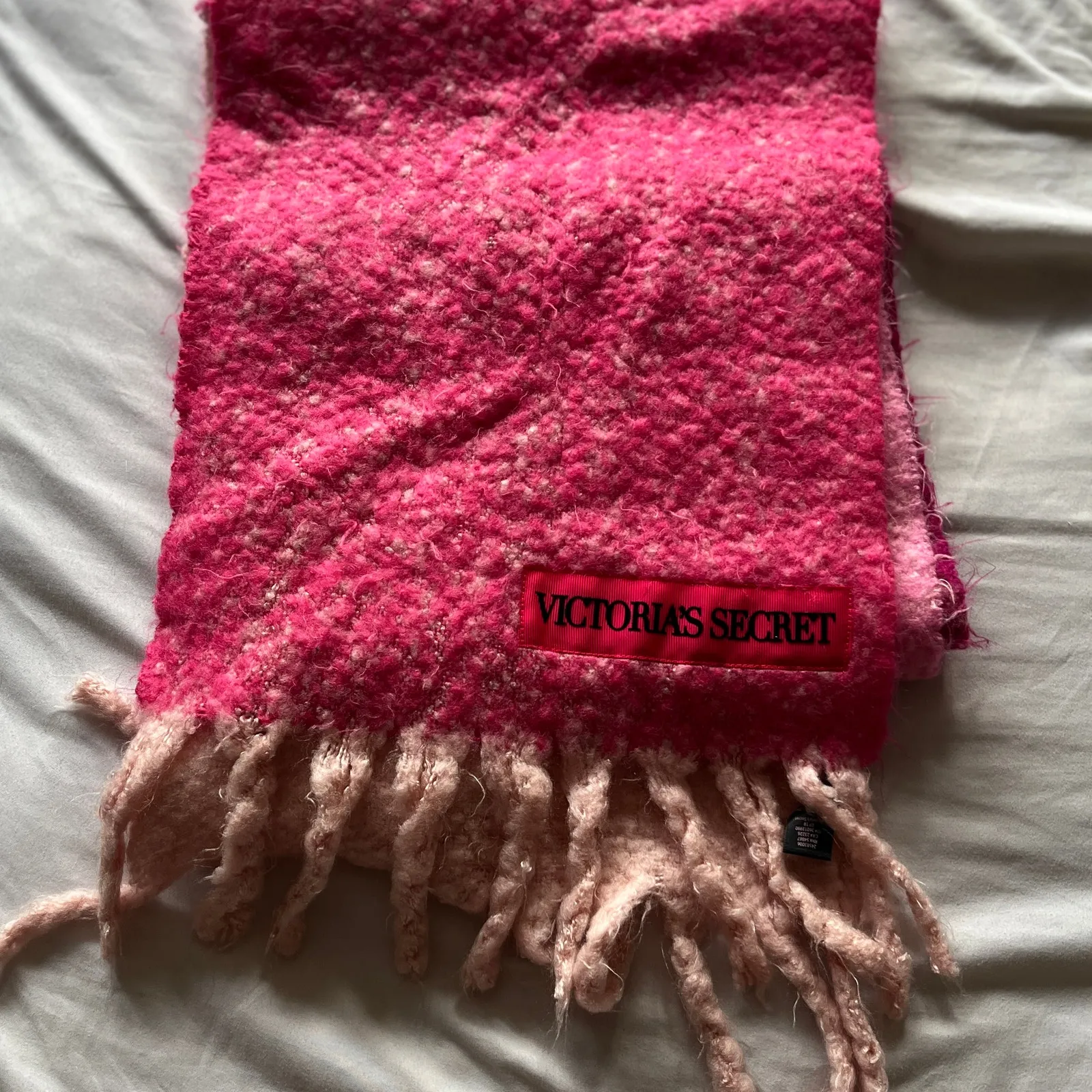 Victoria's Secret | Pink + White Colorblock Fuzzy Blanket Scarf | 2010s - Image 10