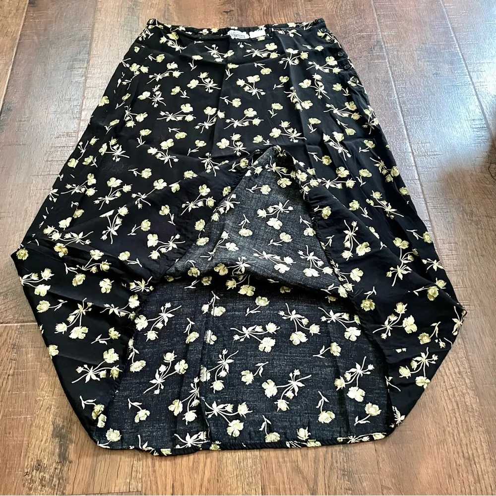 BASIC EDITIONS maxi skirt, size M - Image 3