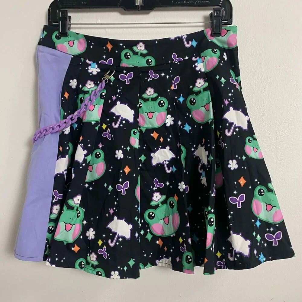ROMWE Kawaii Cartoon Graphic Pleated Skirt With Chain Women's Size L - Image 2