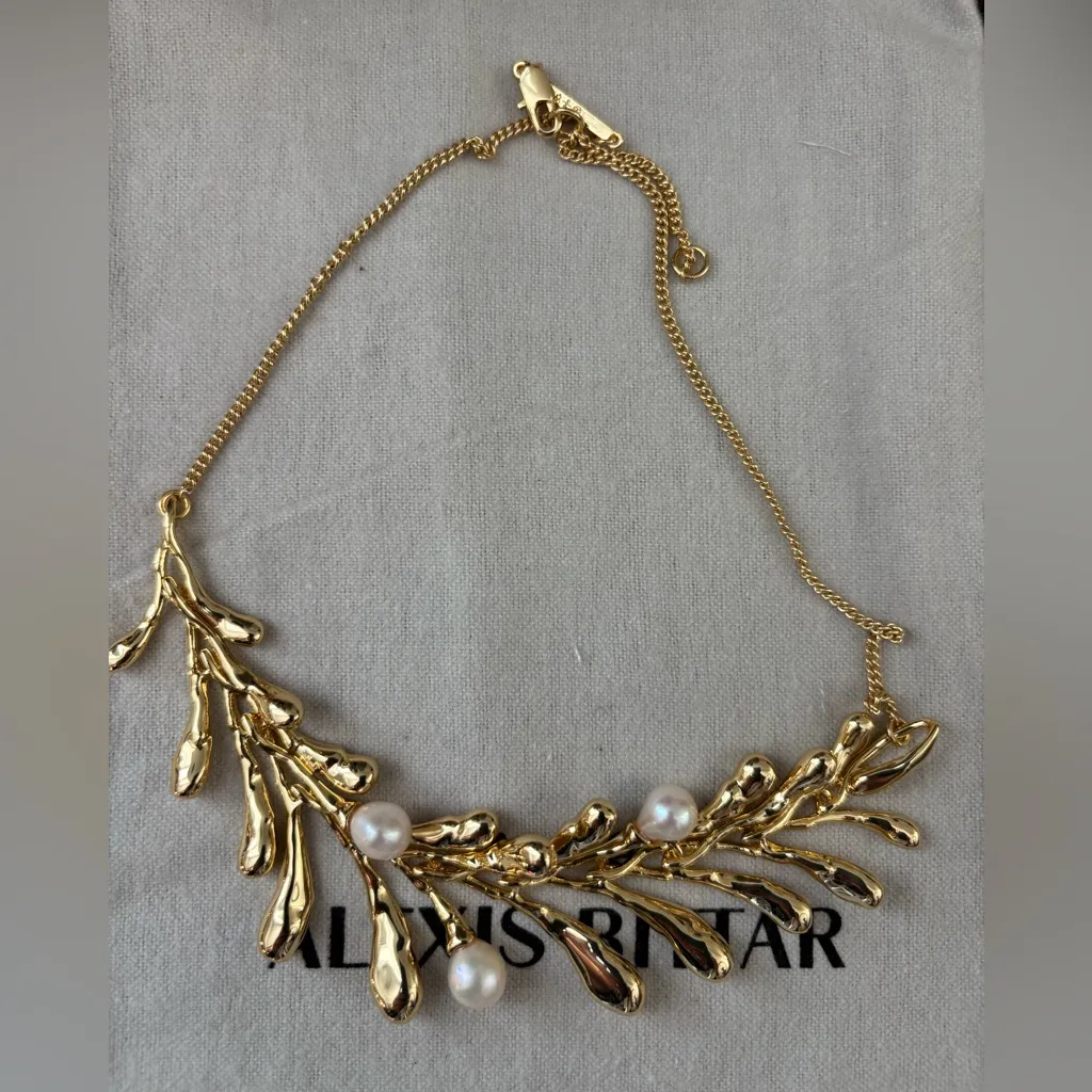 NWOT Alexis Bittar Gold Necklace with Pearl Accents - Image 3