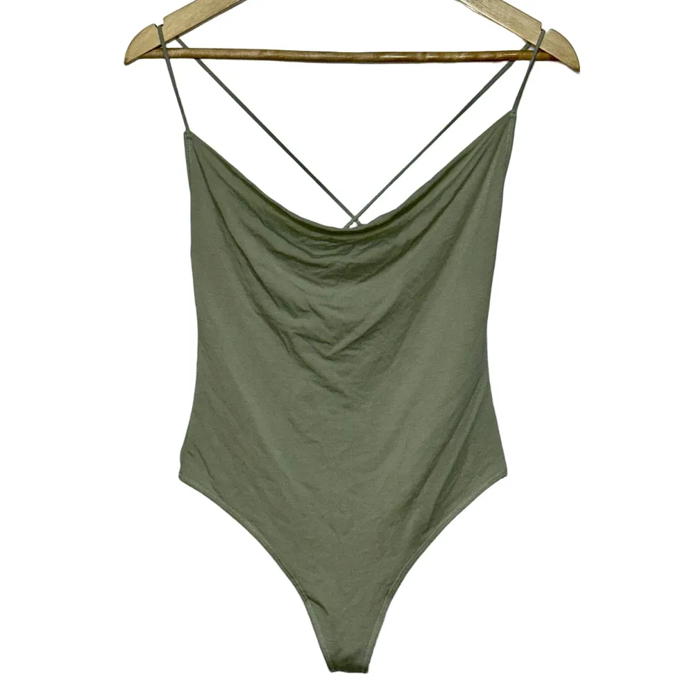 NEW Abercrombie & Fitch Soft AF Drapey Green Sleeveless Tank Bodysuit Size Small - Image 2