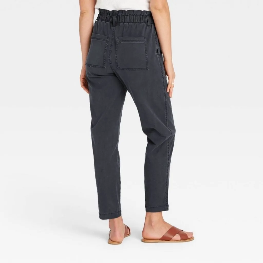 Universal Thread Black Denim Jogger Style Jeans - Image 2