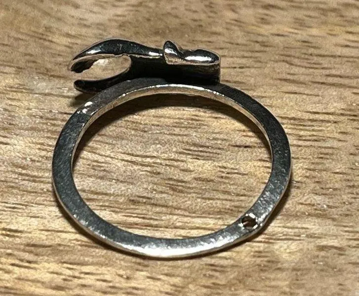 Claddagh Hand 925 Sterling Silver Ring - Image 10