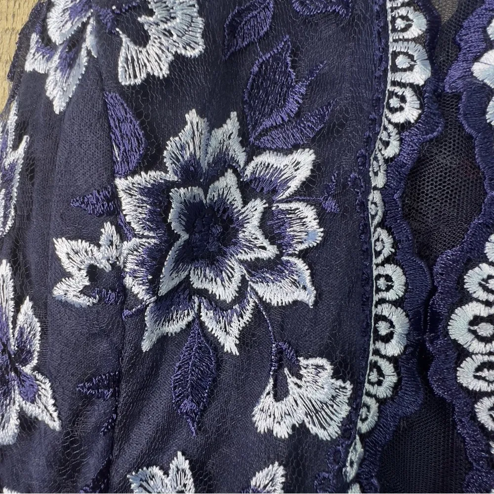 Teeze Me Size 13 Floral Embroidered Layered Tull Belted Halter Neck Evening Gown - Image 7