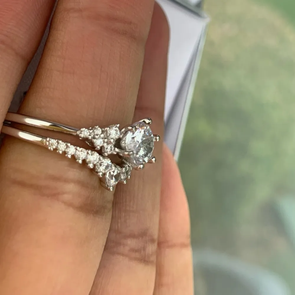 925 Sterling Silver Wedding/Engagemnet Ring - Image 3