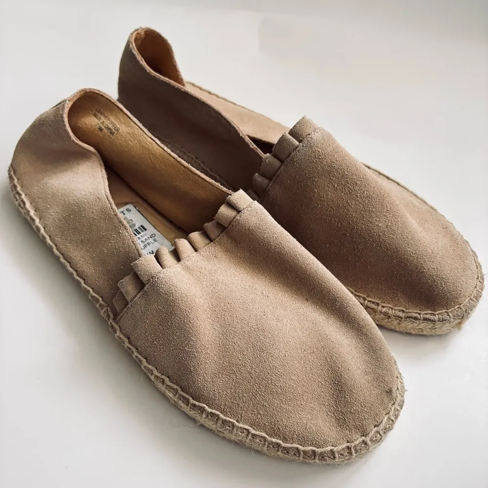 Talbots Safari Sand Izzy Ruffle Espadrille Flat Loafer Shoe Size 7.5 - Image 6