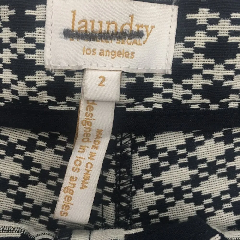 Laundry by Shelli Segal Geometric Jacquard Shorts - Image 2