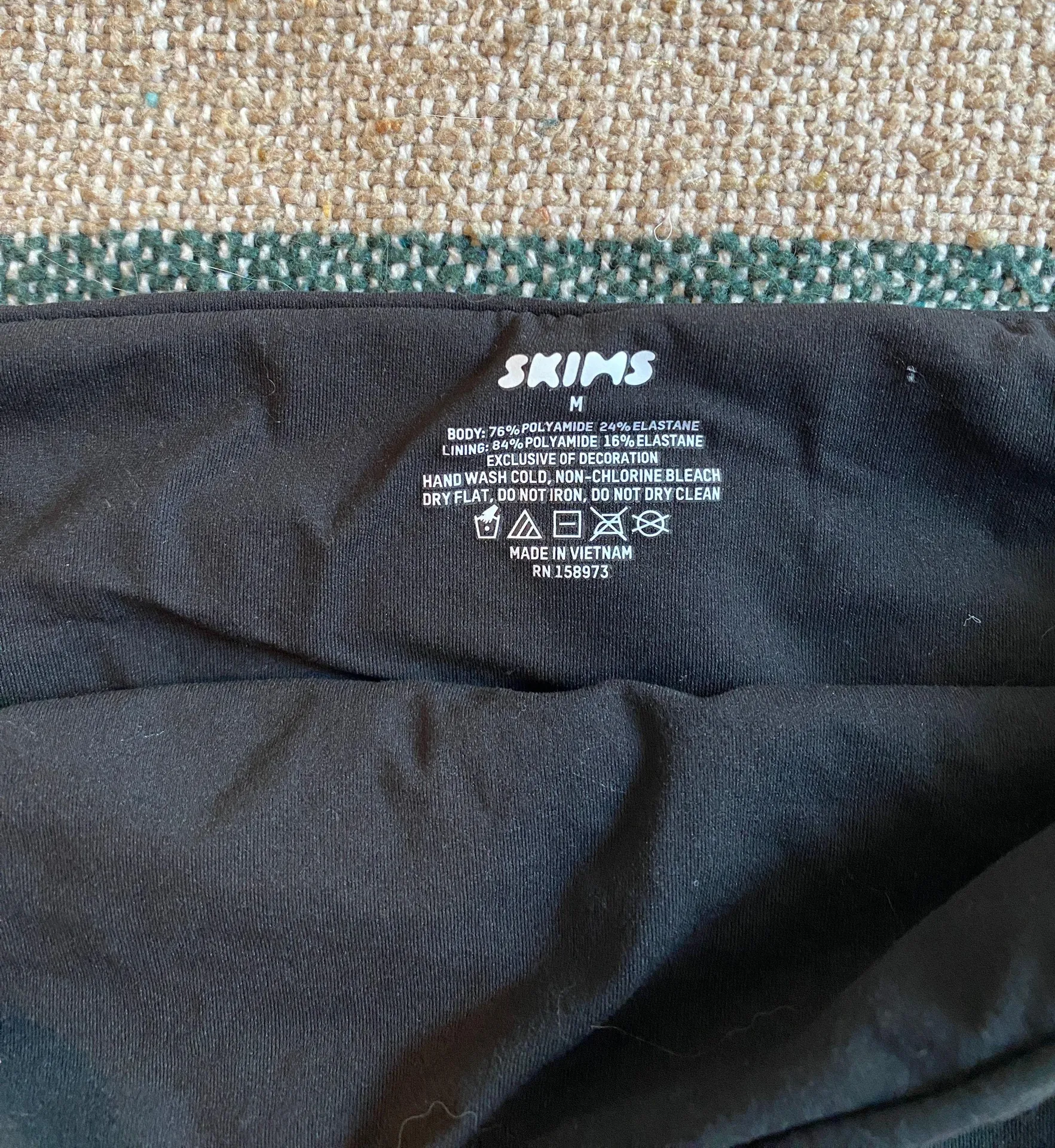 SKIMS Tube Bandeau - Image 2