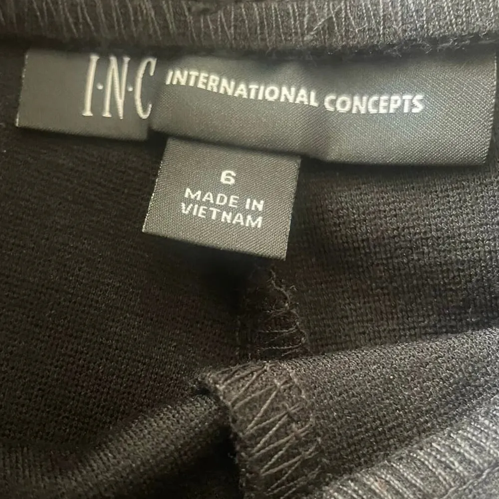 International Concept, Blk, size 6, Gold Zip accents, skinny pants, B72, $46 - Image 5