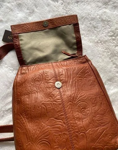 NWT  Brown Tooled leather Backpack - Image 10
