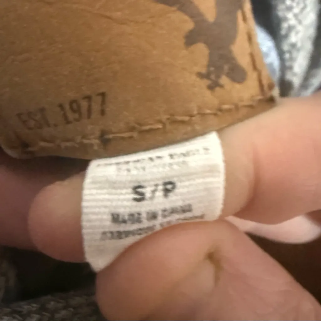 American Eagle Outfitters Blue Denim Jacket with Gray Sleeves - Image 5