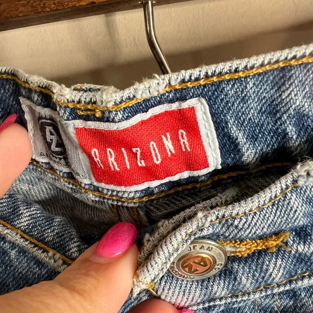 Vintage Arizona jeans size 11 bleach splatter cut off ankle jeans - Image 10