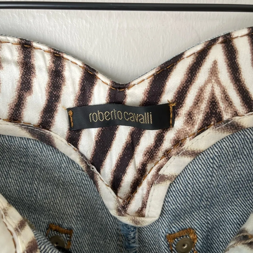 Roberto Cavalli Denim Silk Lined Animal Zebra Print Jean Shorts Size EU 42 - Image 5