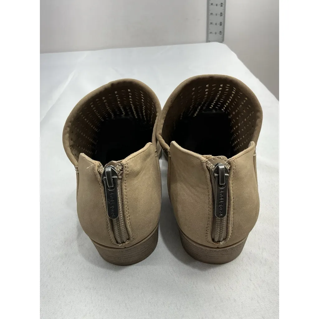 Womans Indigo Rd Slip On Booties 8 M Tan Vented Back Zip Small Heel - Image 5