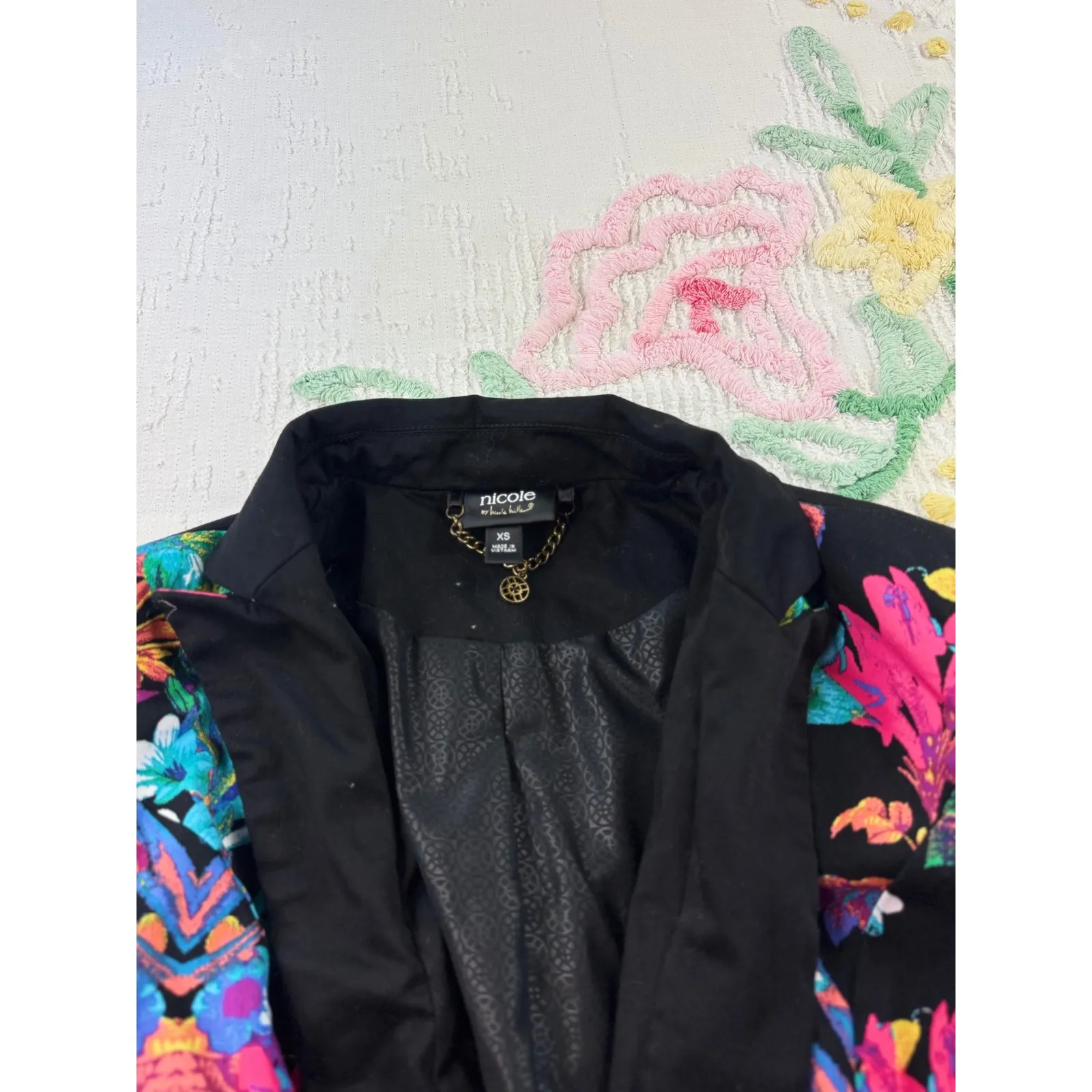Nicole Miller Colorful Floral Blazer XS Black Tropical Print Party Jacket - Image 7
