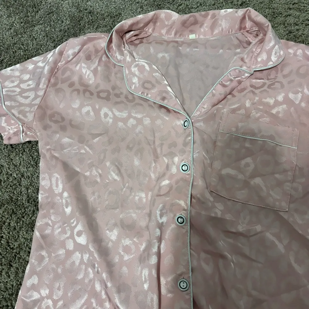 Pink Satin Leopard Pajama Set - Image 4