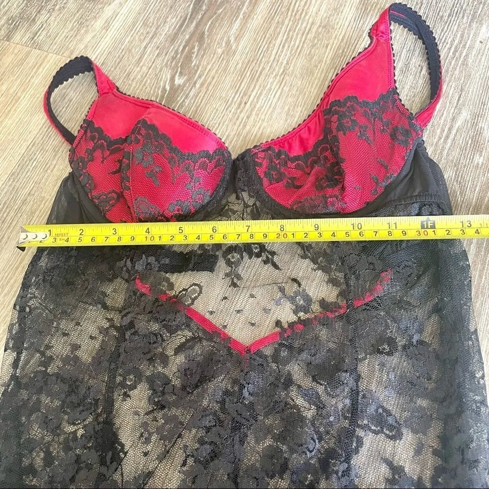 Victoria Secret black lace lingerie with red built in underwire bra - Image 3