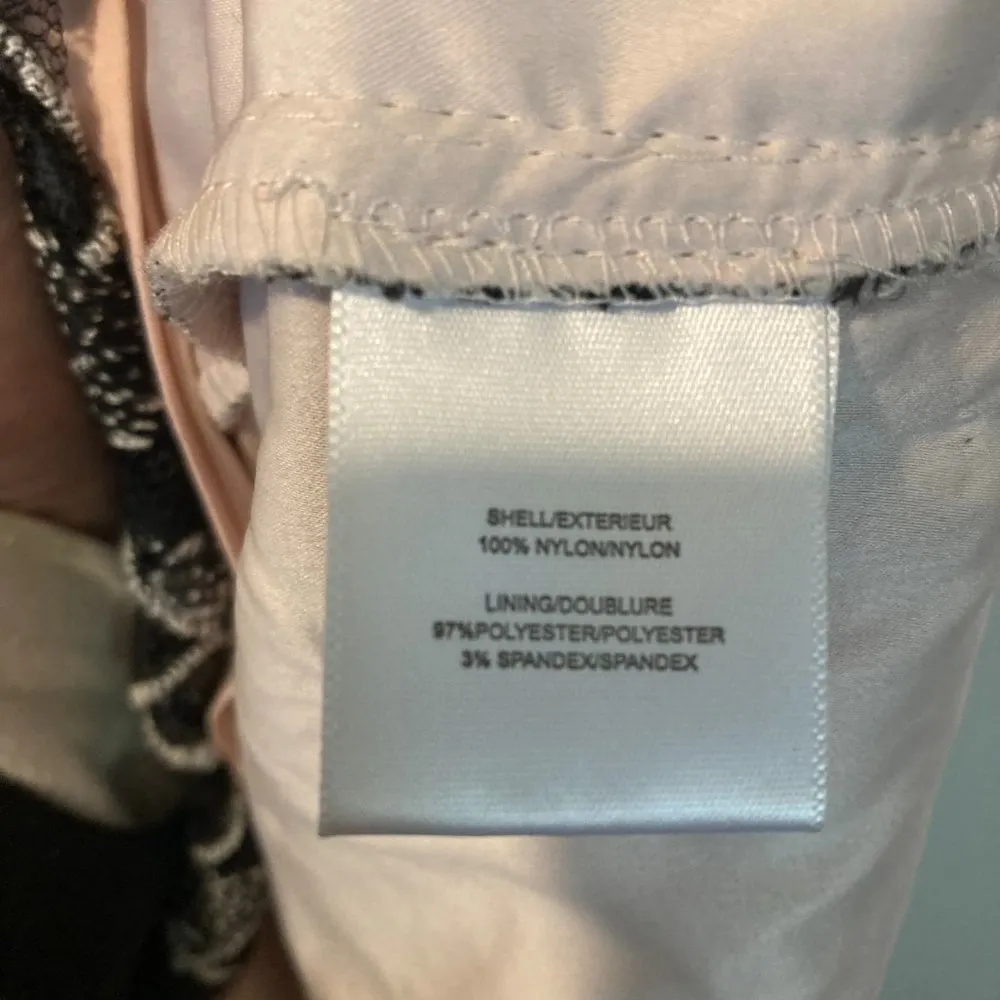 Belle by Badgley Mischka women's size 6 lace knit embellished bell sleeve dress - Image 7