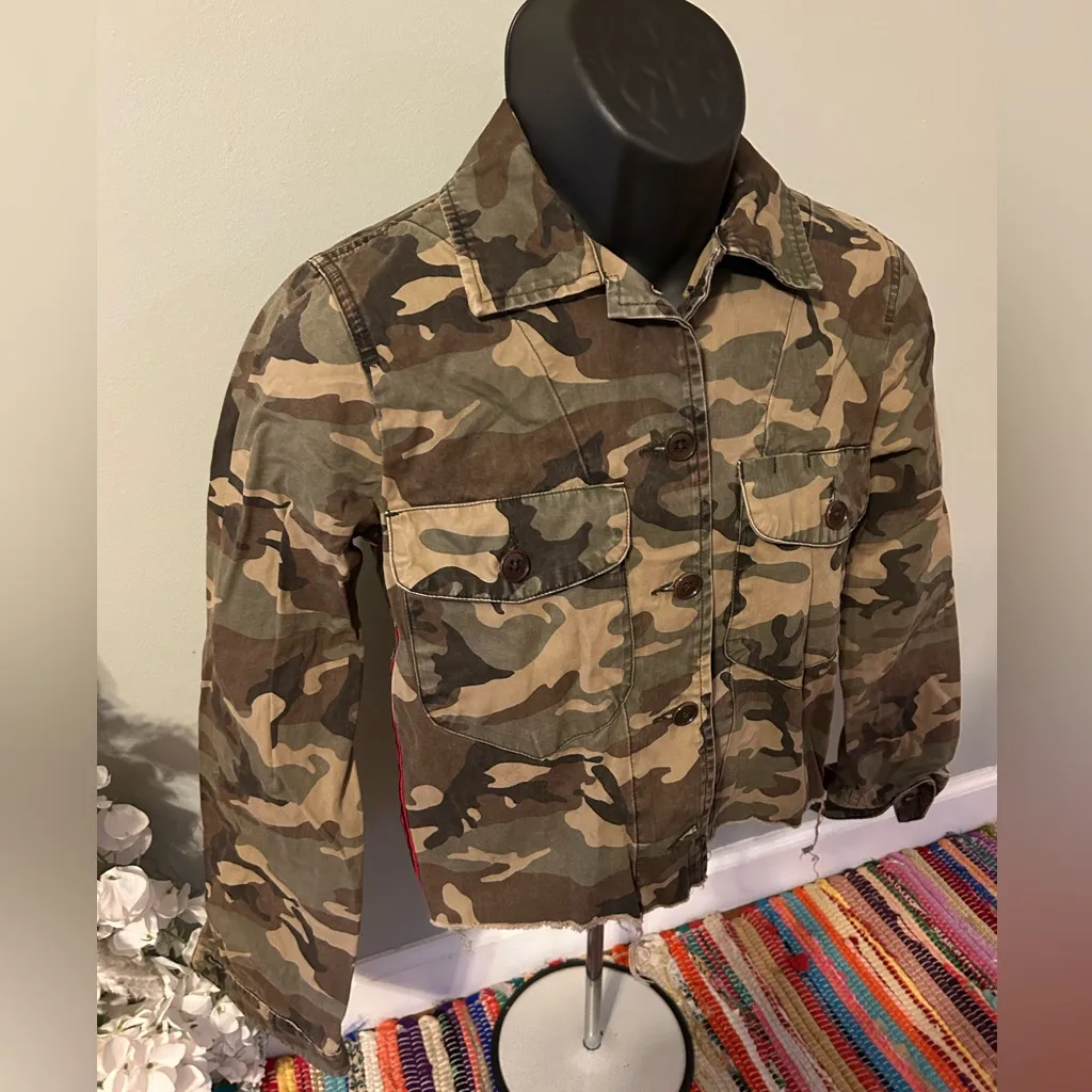 NEW Abercrombie & Fitch Camo Jacket Cropped Military Army Coat Camouflage Small - Image 3