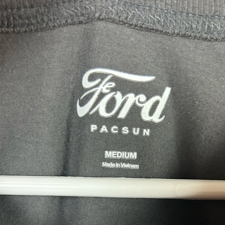 PacSun FORD Bronco '66 Gray Tank Top size M - Image 10