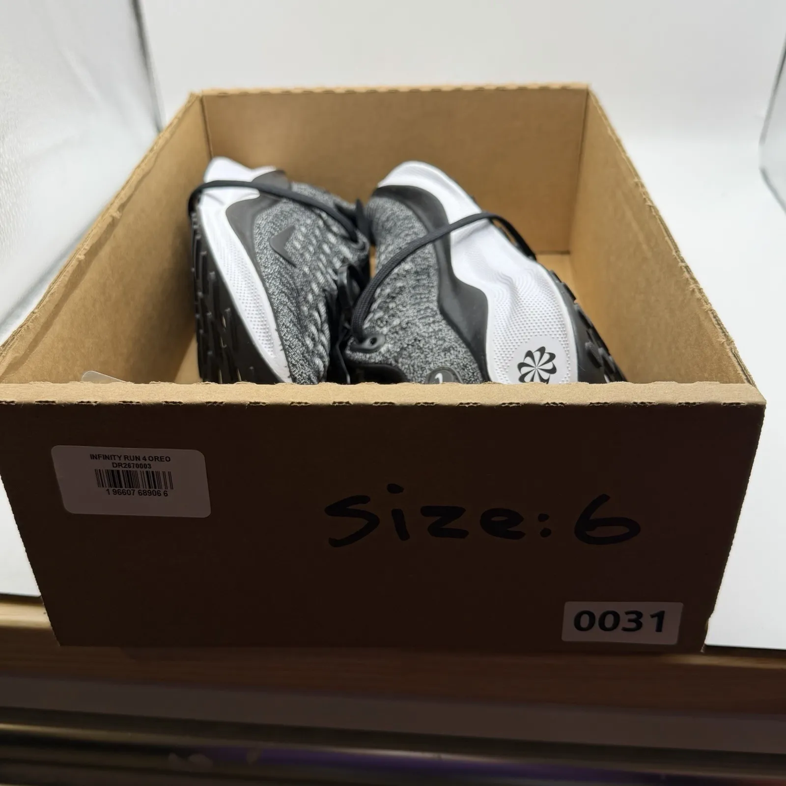 Womens Size 6 Nike ReactX Infinity Run 4 Black White Running Shoes DR2670 003 - Image 10