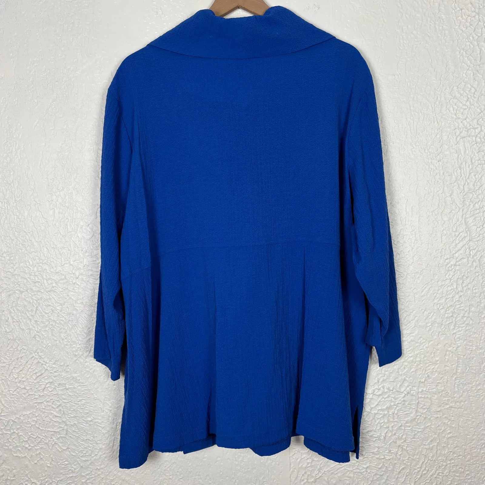 Ali Miles Woven Pucker Textured Cowl Neck 3/4 Sleeve Tunic Top Lagenlook NWT 2X Blue - Image 2