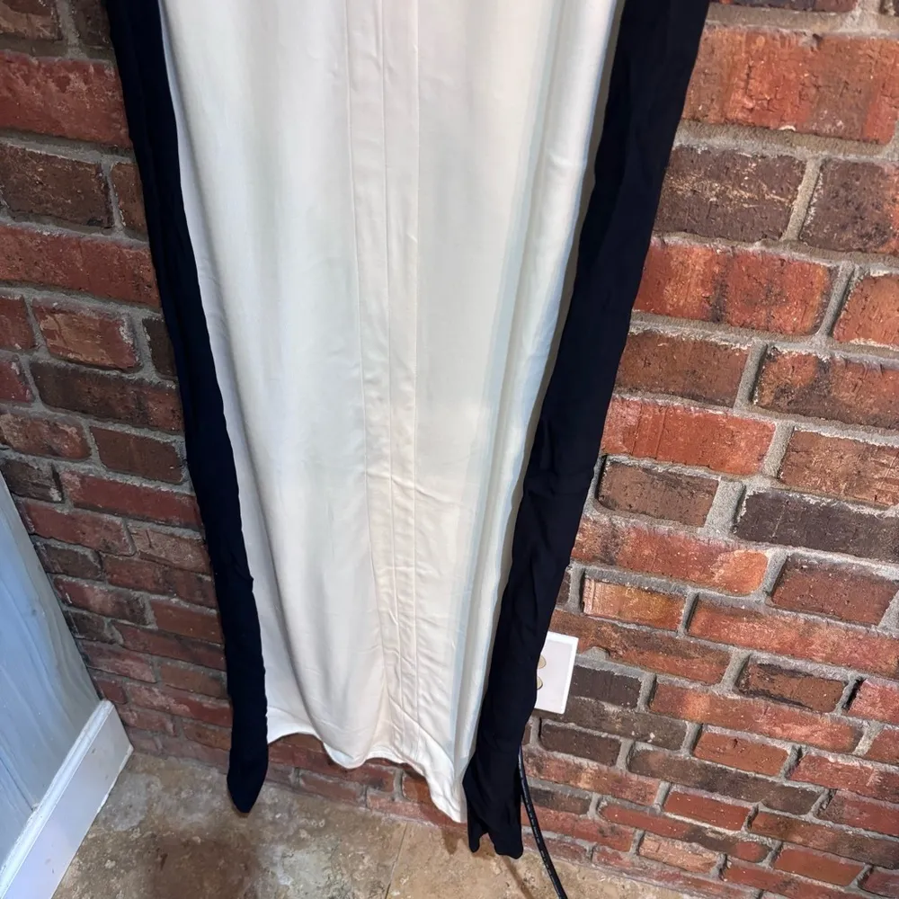 Alexis womens sleeveless front and back cutout event party maxi dress cream XS - Image 3