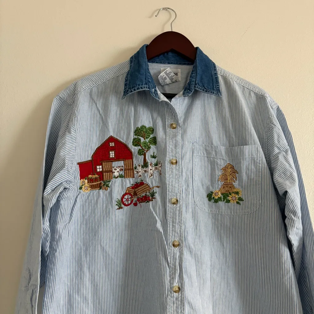 Vintage Light Blue Striped Button - Image 2