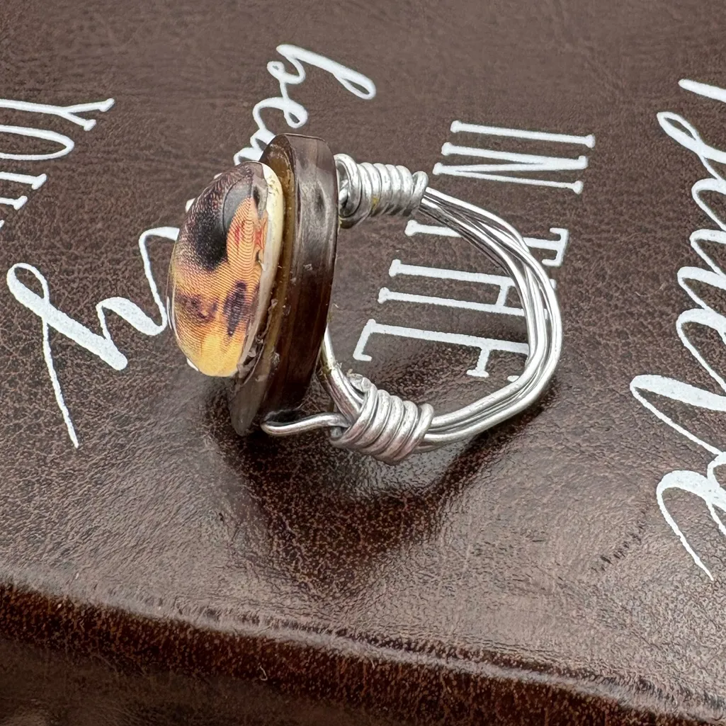 Vintage Portrait Wire Wrapped Ring 6.5 Brown - Image 3