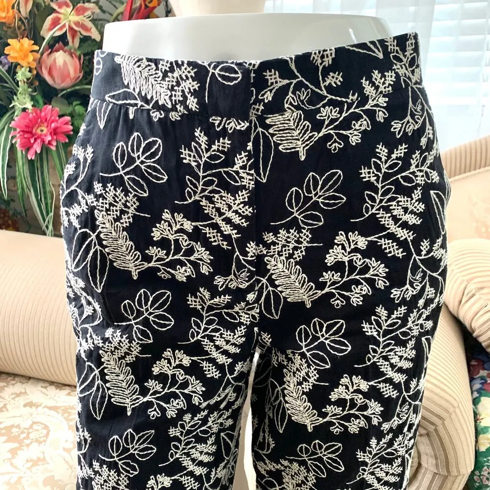 Zara Straight Fit Embroidered Crop Pants in Black/White - Image 4