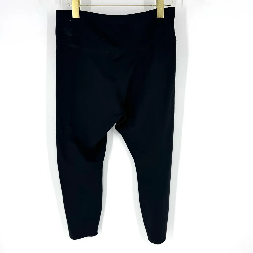 Nike Dri-FIT Cropped Leggings Black SIze Large - Image 4